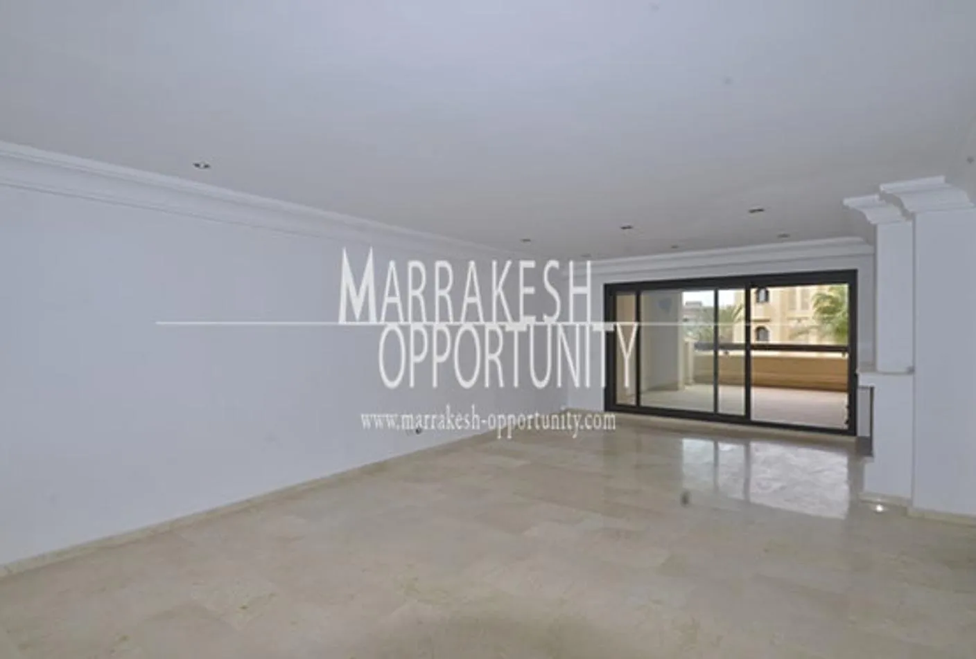 location appartement situé sur l'avenue Mohamed 6 - فاس