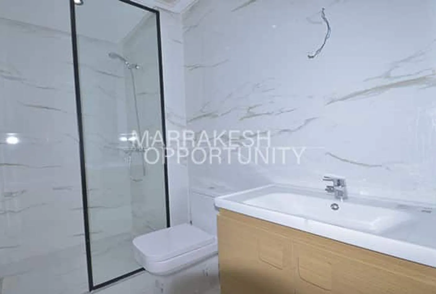 Location d'un Bel Appartement neuf non meublé à Guéliz - مراكش (4)