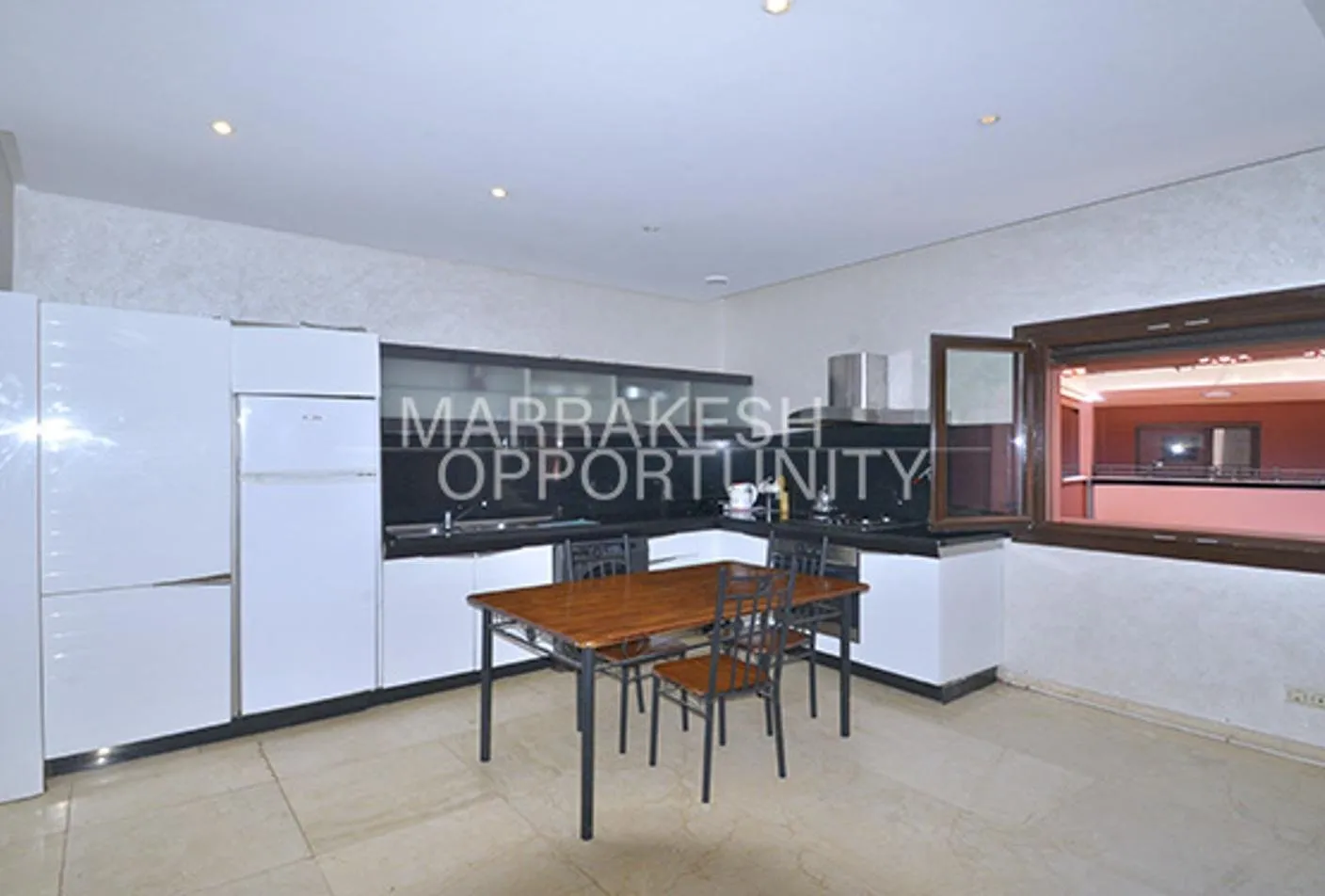 Joli Appartement meublé en location annuelle à Guéliz - مراكش (2)