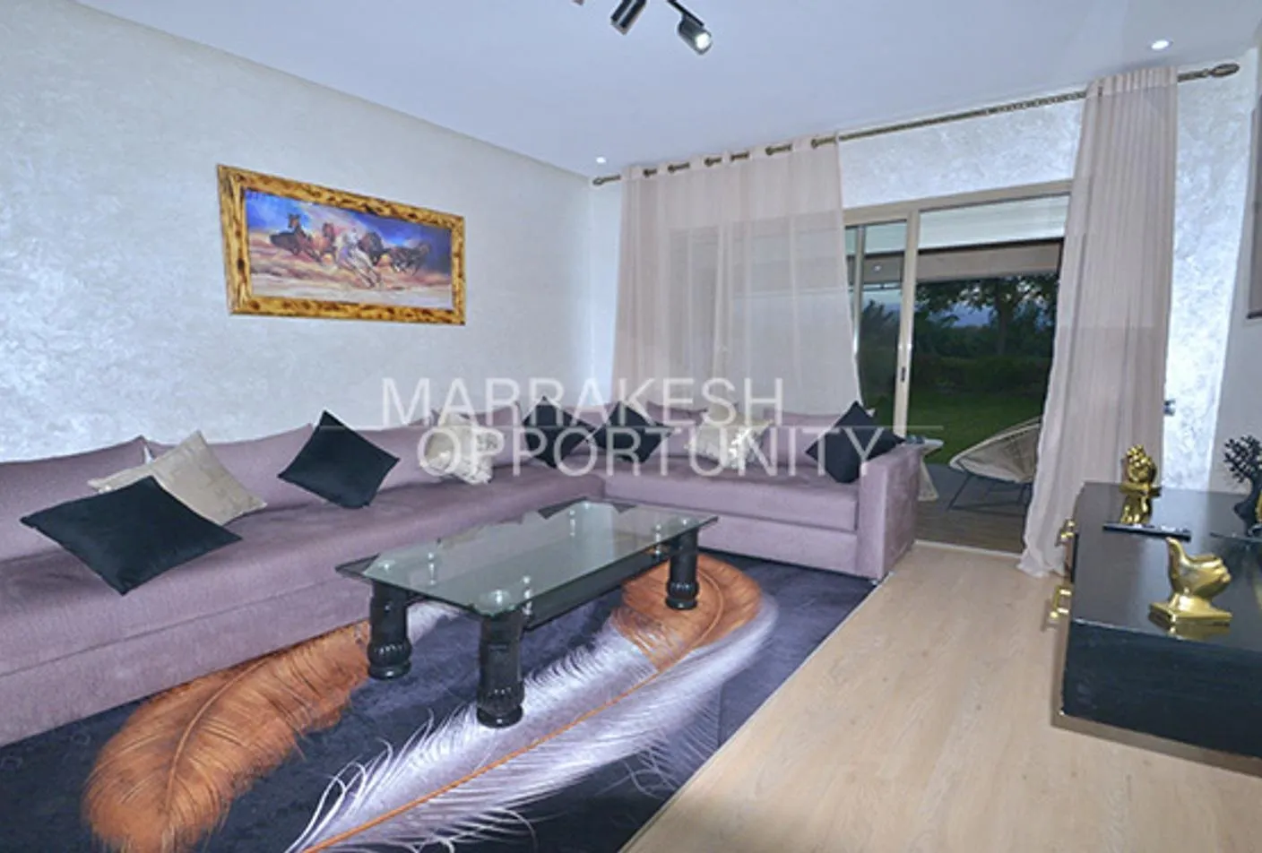 Location Appartement au rez-de-jardin Meublé  à Agdal - فاس
