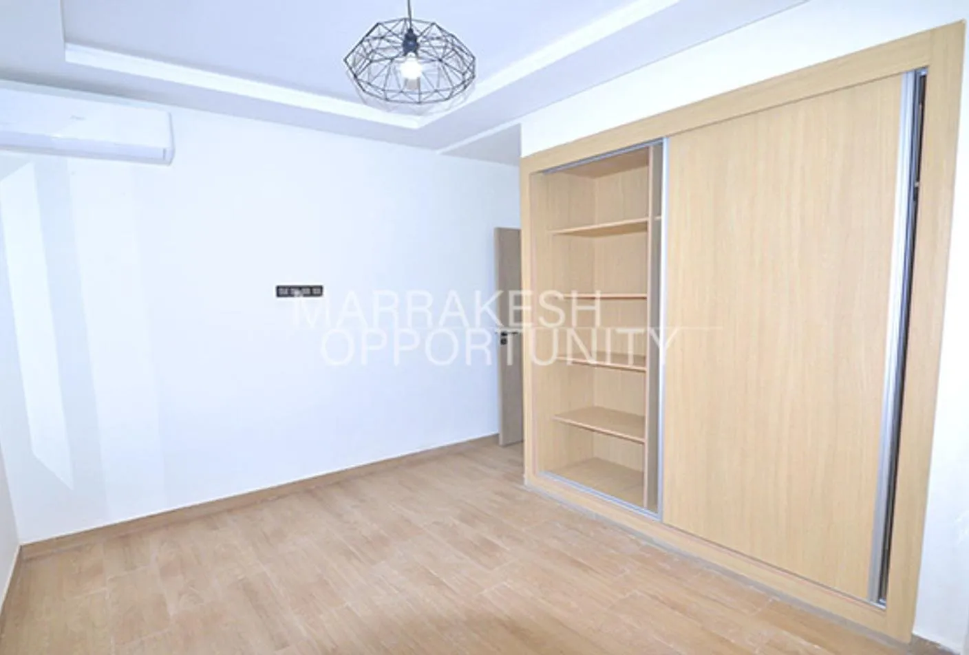 Appartement moderne non meublé en location annuelle - مراكش (2)
