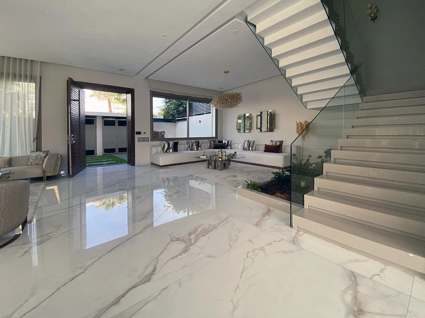 Très belle villa moderne avec piscine. - الدار البيضاء (3)