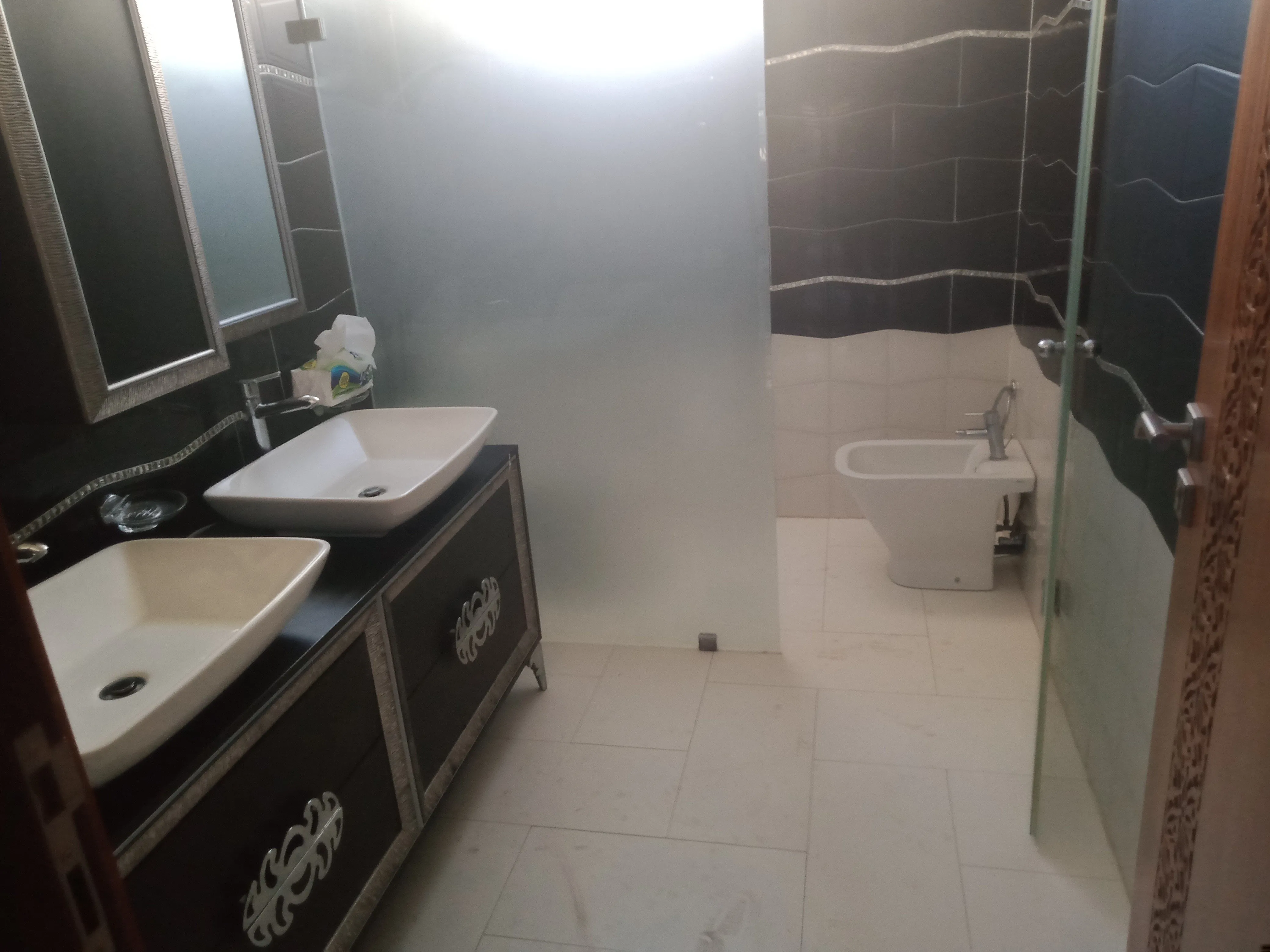Villa à louer située à Hay riad Rabat - الرباط (3)