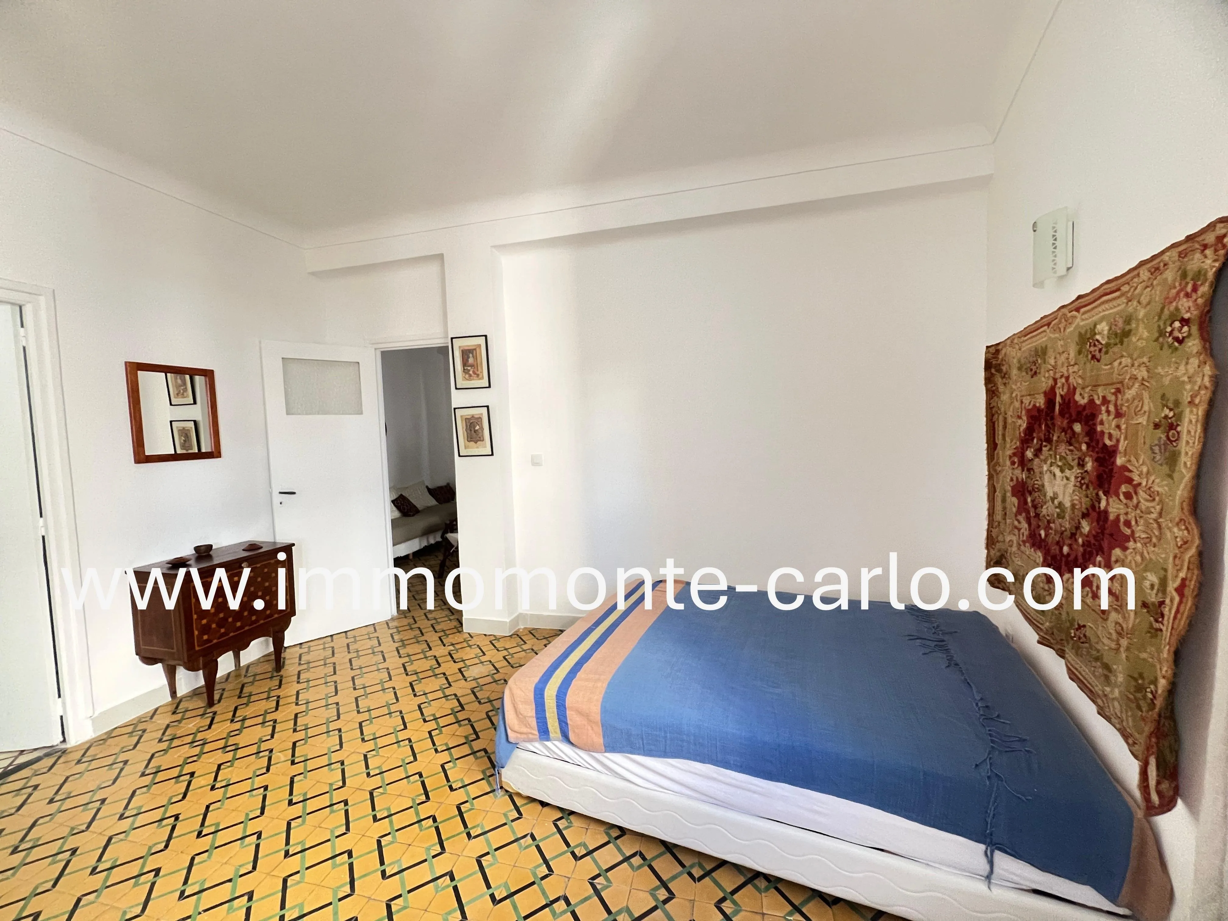 Location Appartement semi-meublé à Hassan - الرباط (3)