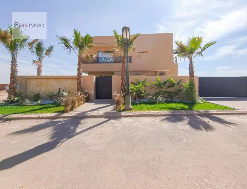Villa de Luxe à Louer – Amelkis 2, Marrakech - مراكش (2)