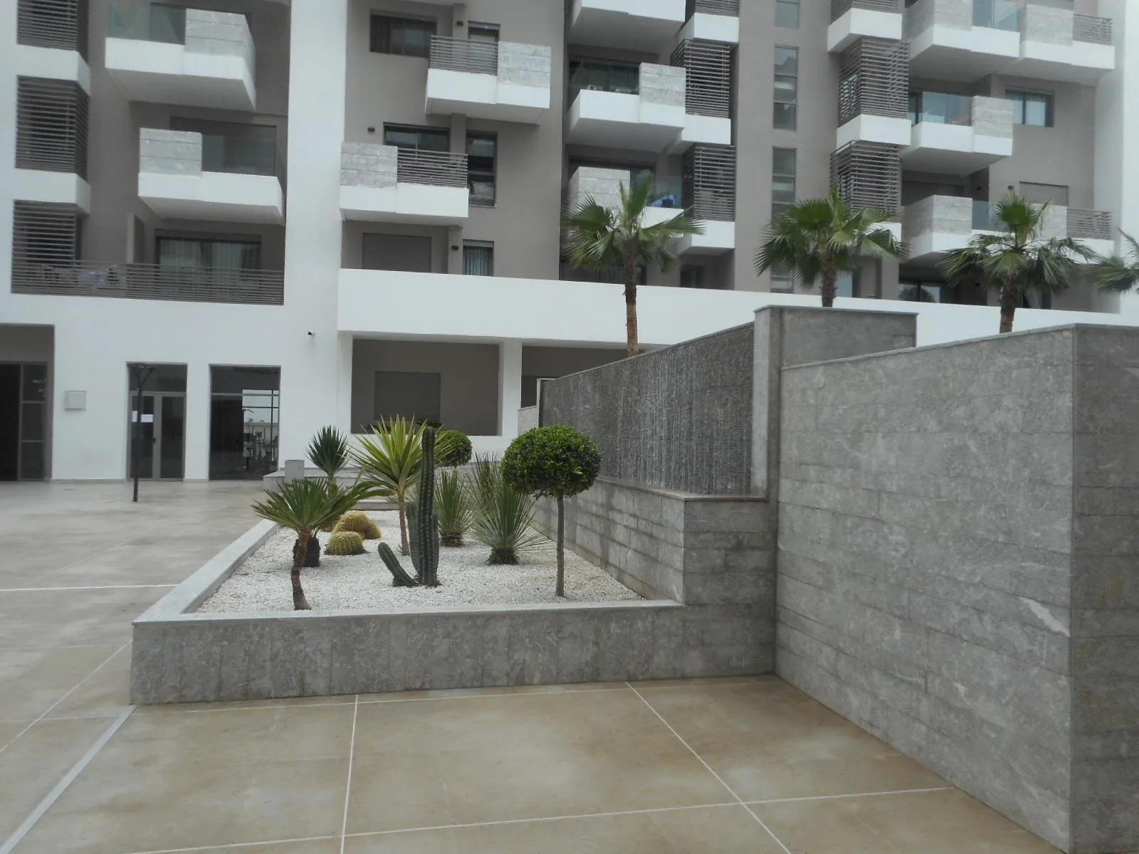 Location Appartement vide Finance City Casablanca - الدار البيضاء (2)
