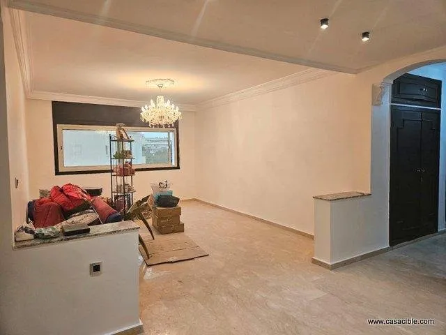 Maarif: appartement vide 3 chambres. - الدار البيضاء (2)
