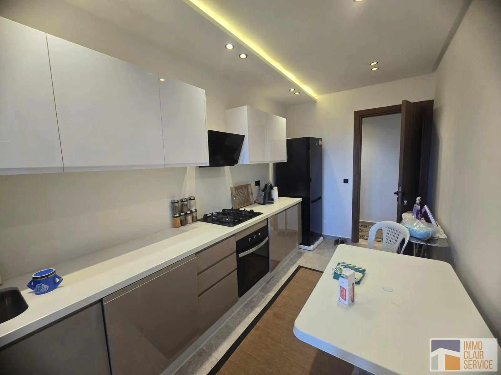 Appartement semi meublé  en location - الرباط (4)