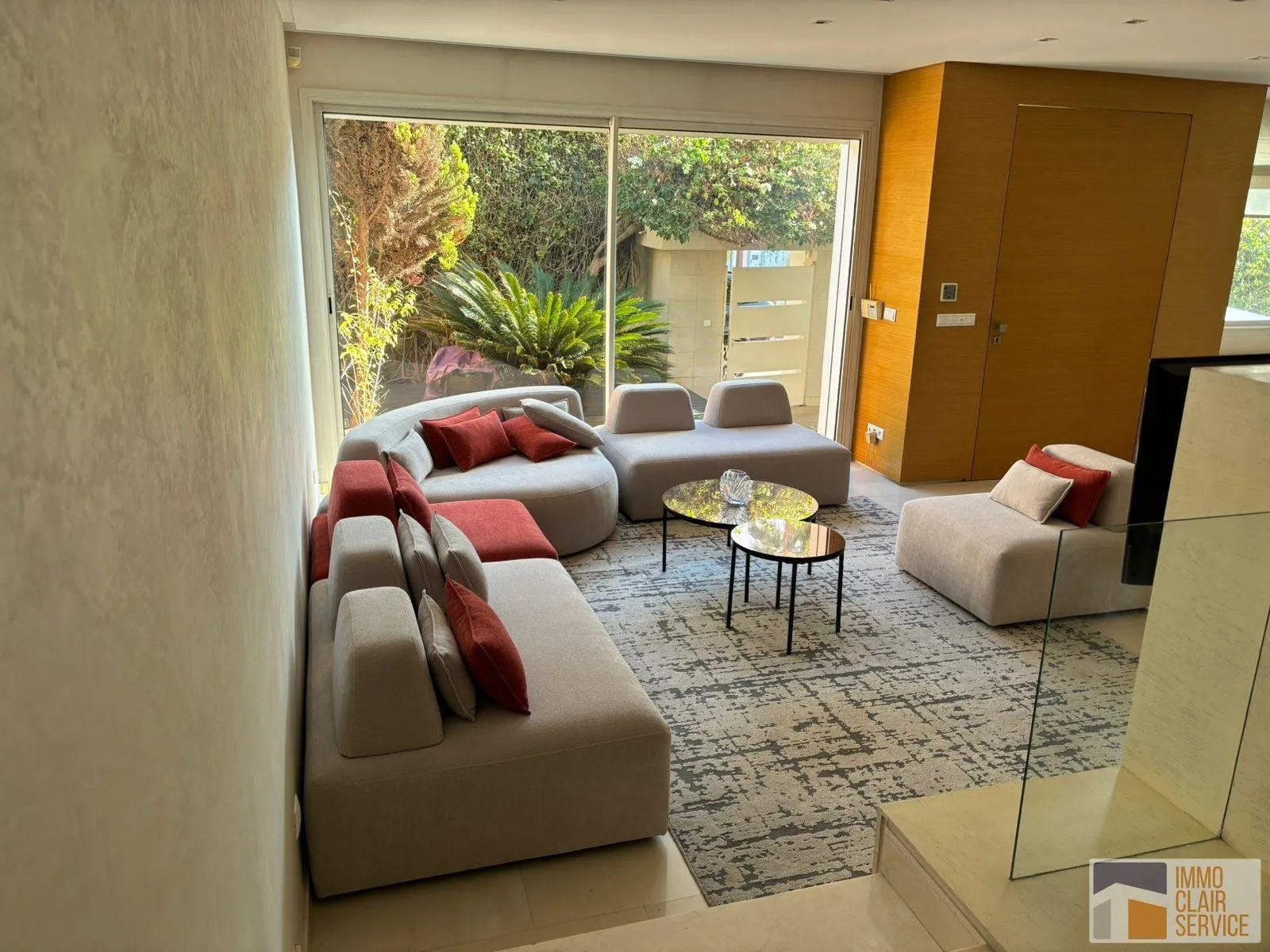 Belle villa meublée à louer sur Hay Riad - الرباط (4)