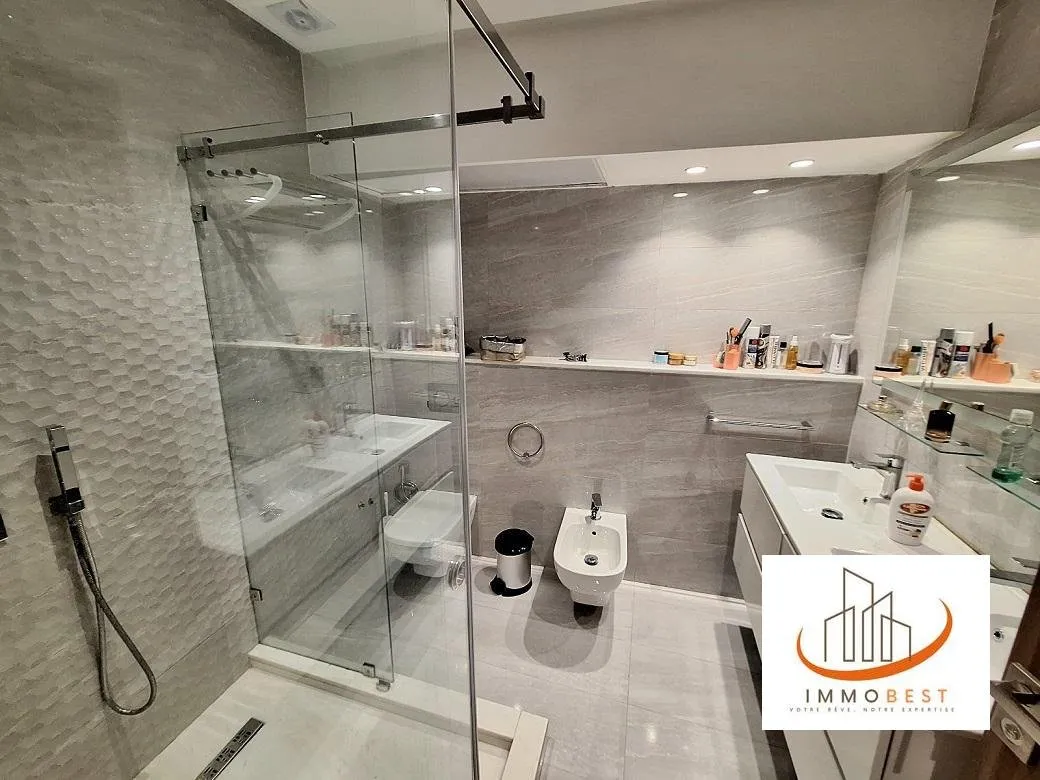 Quartier des Hôpitaux appartement traversant A LOUER MEUBLE 4 CH - الدار البيضاء (3)