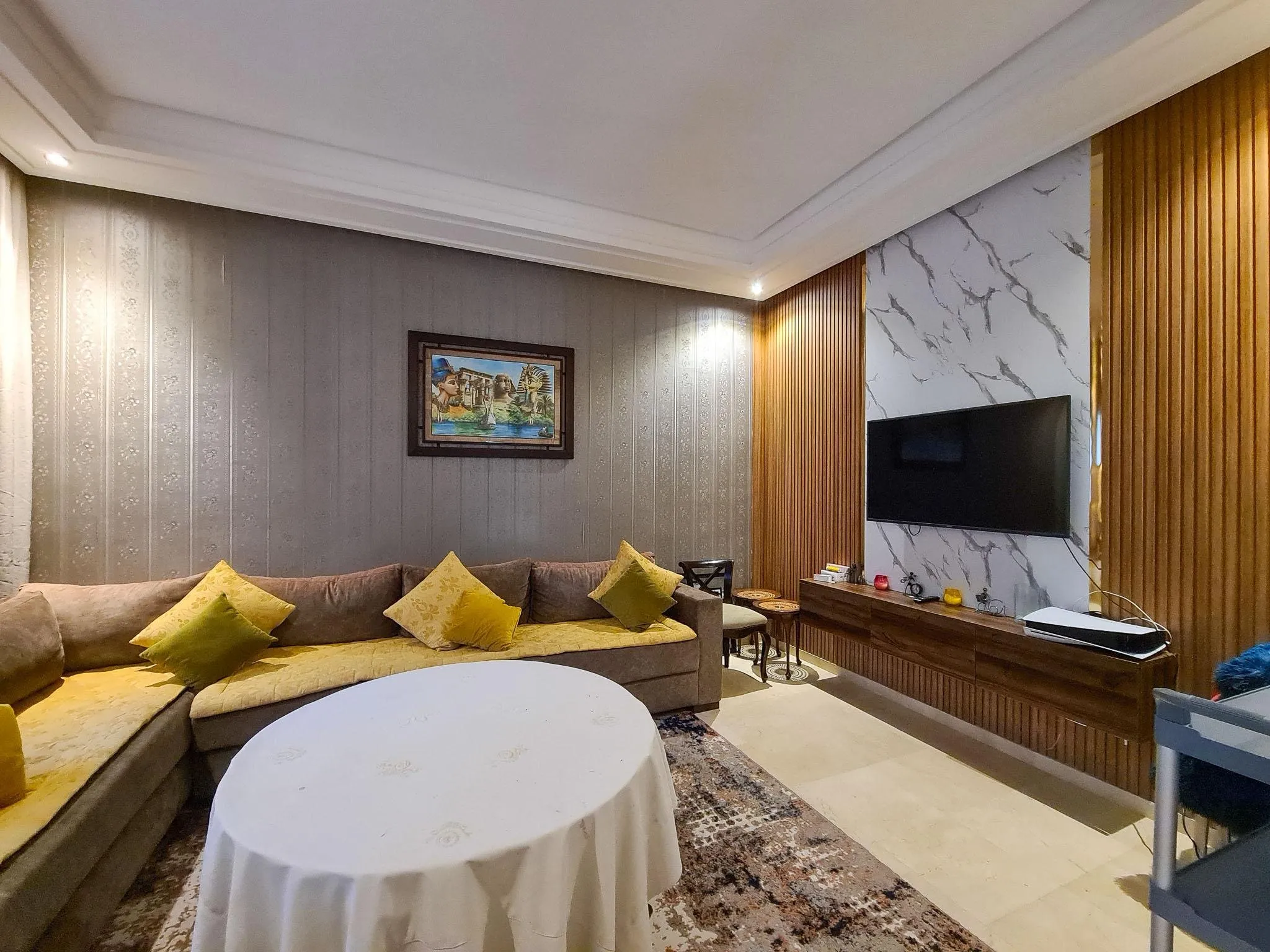 villa  4 chambres meublé avec grand jardin et piscine - الدار البيضاء (3)