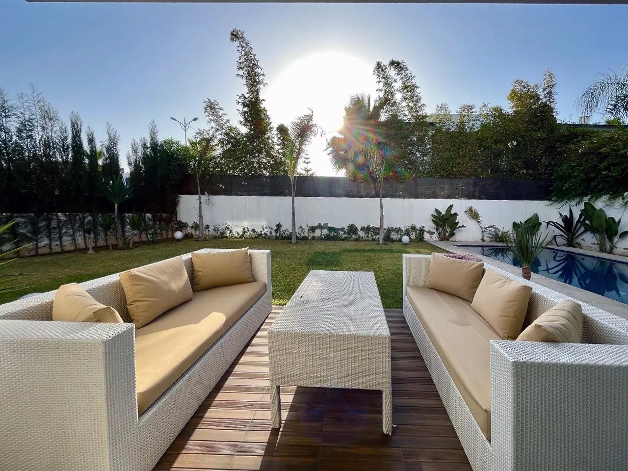 Villa meublée avec piscine et jardin - الدار البيضاء (3)