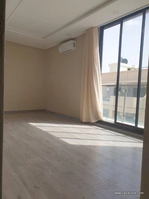 Maarif: appartement vide 3 chambres. - الدار البيضاء (2)