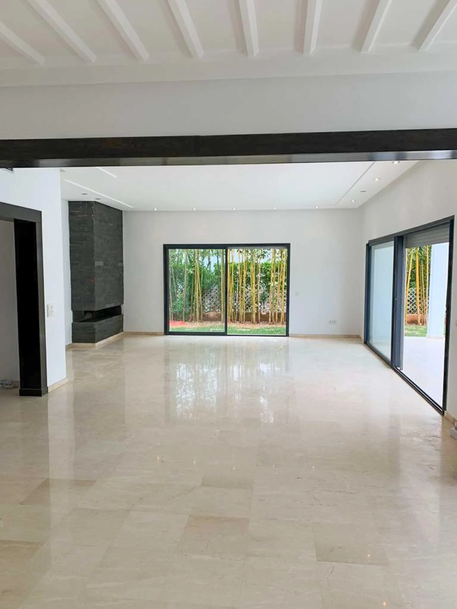 Belle villa en location 3 chambres avec piscine - الدار البيضاء (2)