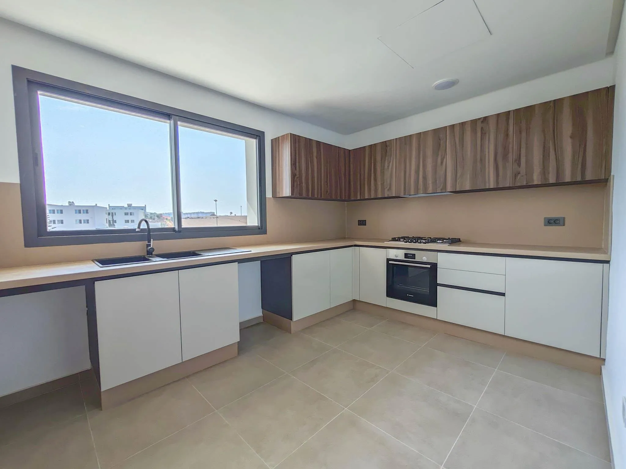 Appartement haut de gamme 3 chambres vue sur océan - الدار البيضاء (4)