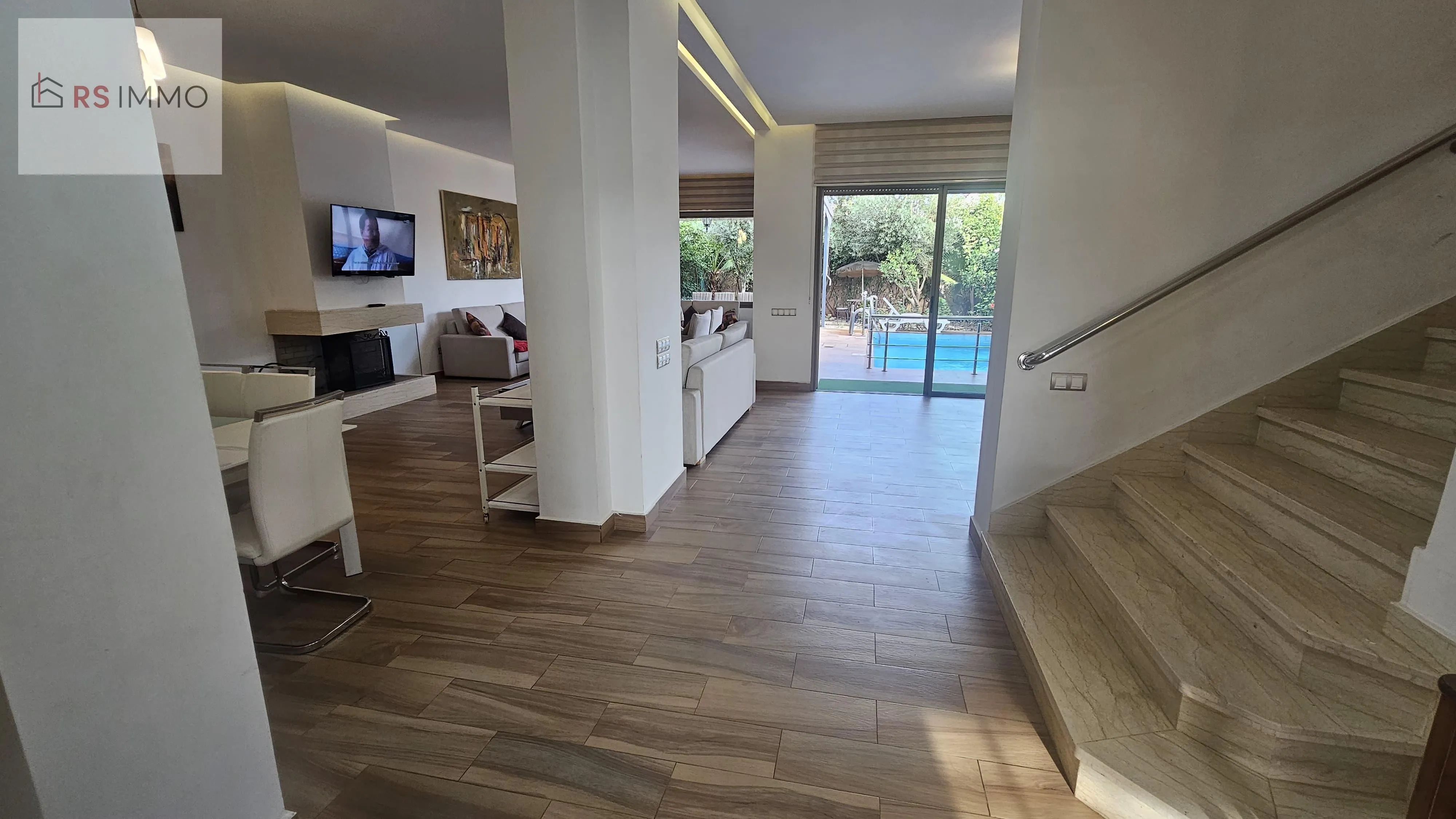 ✨ À LOUER : Superbe villa MEUBLÉE en LOCATION LONGUE DURÉE ✨ - مراكش (3)