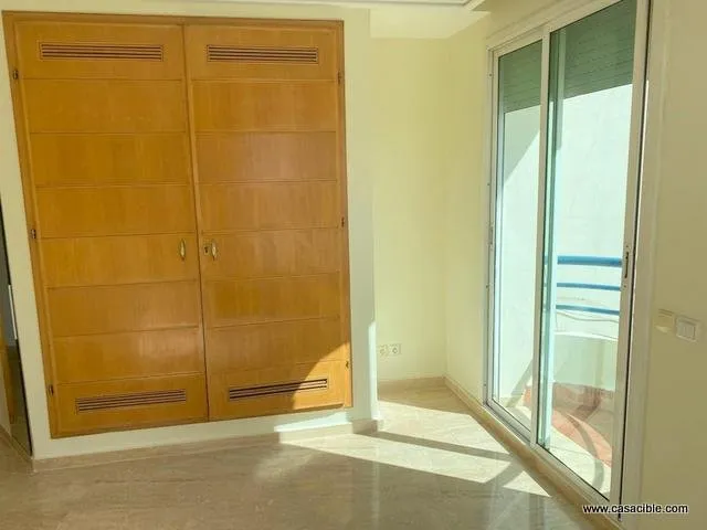 Gauthier: appartement vide 2 chambres. - الدار البيضاء (2)
