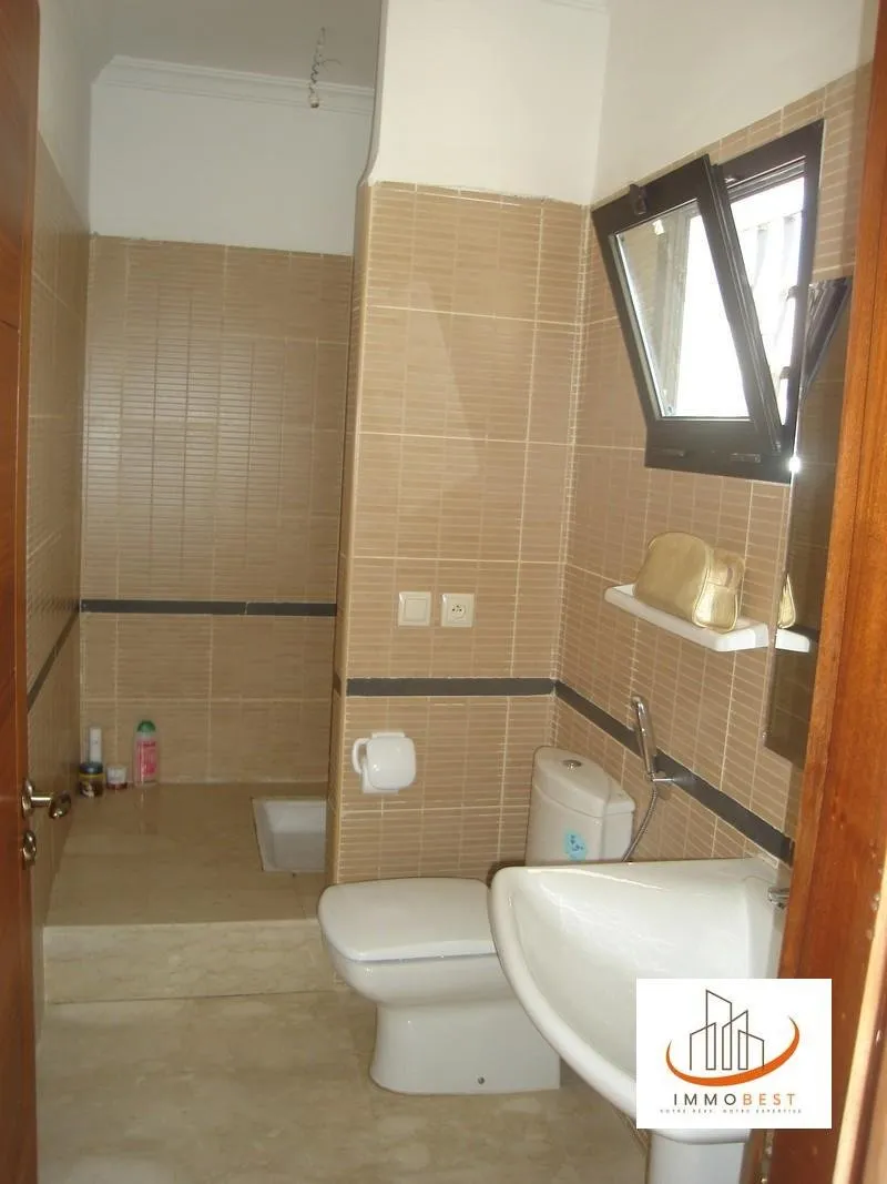 BD LA RESISTANCE , location, d’un très joli duplex meublé 1 CH - الدار البيضاء (4)
