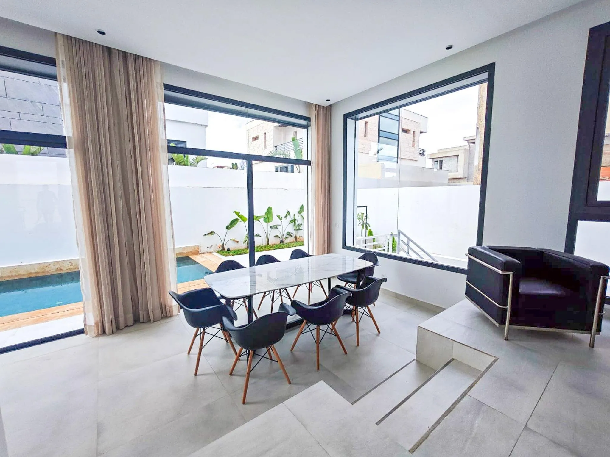 Villa moderne sur 3 niveaux à louer - الدار البيضاء (3)