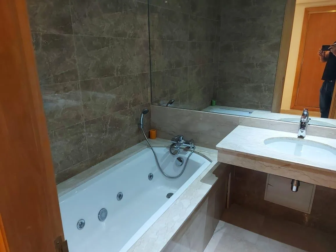 Majestueux Appartement au Coeur de Marrakech - مراكش (3)