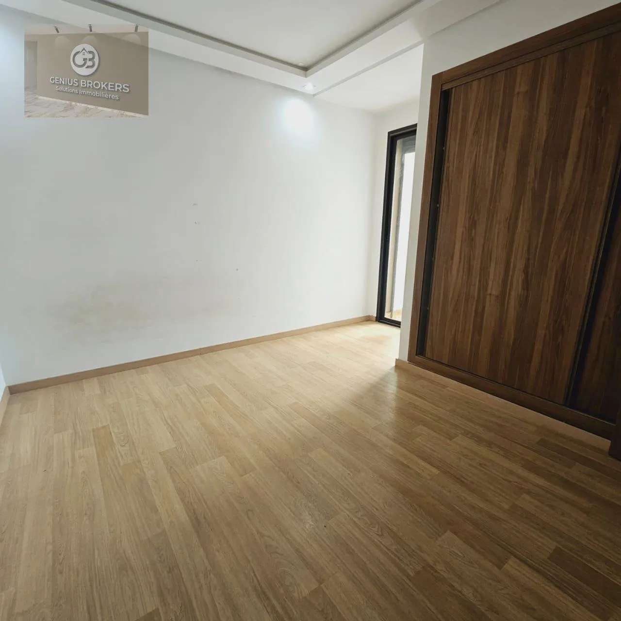 Appartement vide à louer sidi maarouf - الدار البيضاء (3)