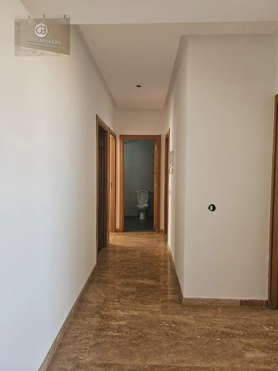 Appartement vide à louer sidi maarouf - الدار البيضاء (2)