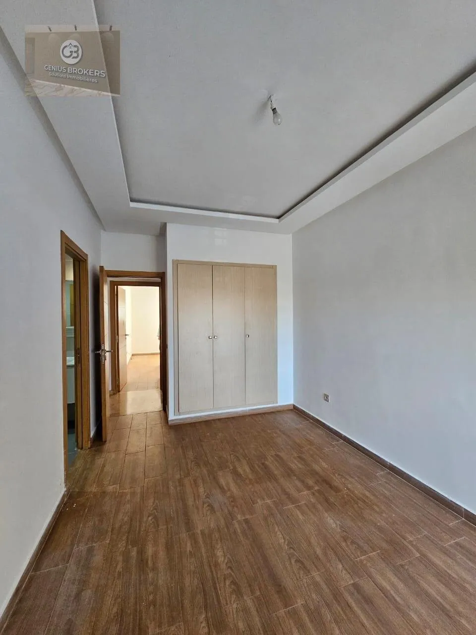 Appartement vide à louer sidi maarouf - الدار البيضاء (2)