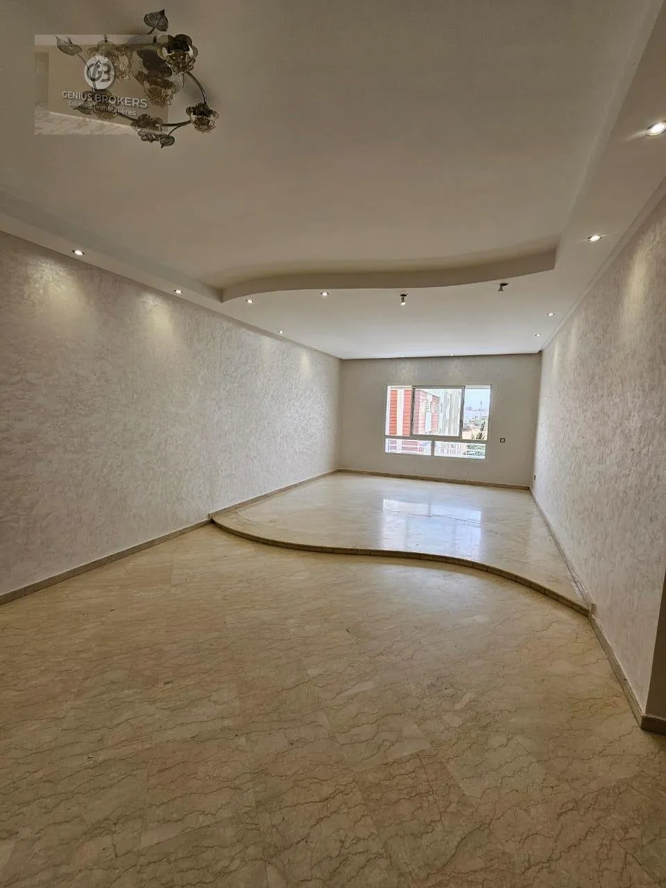 Location d'appartement vide à Nassim2 86m² - الدار البيضاء (2)