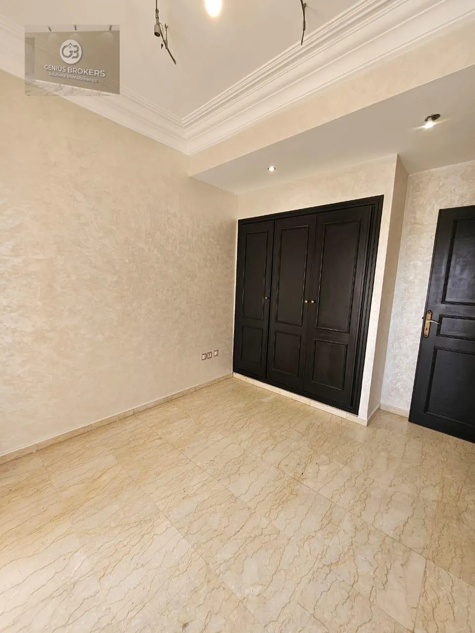 Location d'appartement vide à Nassim2 86m² - الدار البيضاء (3)