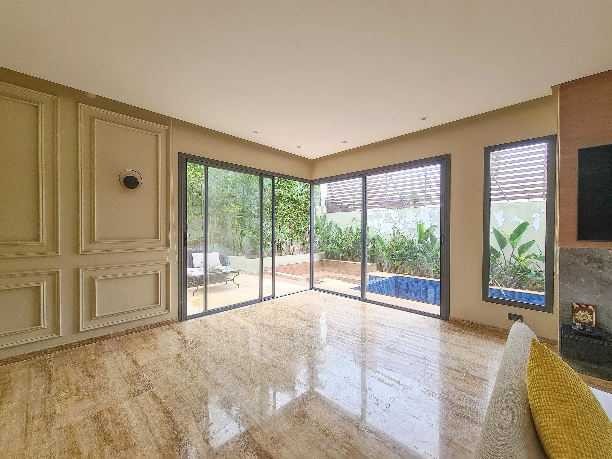 Villa moderne 4 chambres piscine et roof top - الدار البيضاء