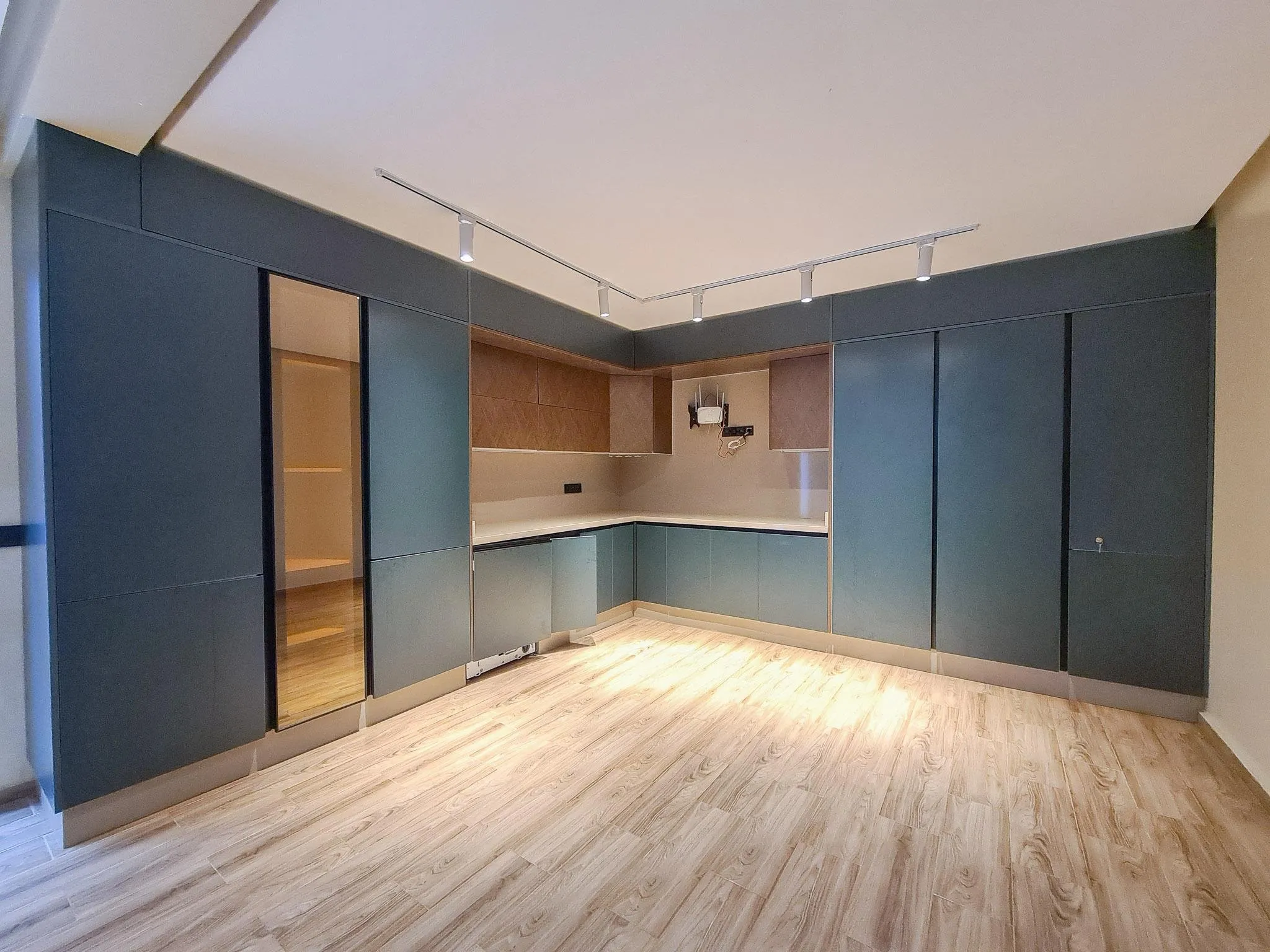 Villa moderne 4 chambres piscine et roof top - الدار البيضاء (4)