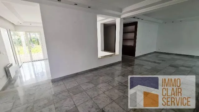 ( Réf: 15403) Villa bien située à louer (Souissi) - الرباط (4)