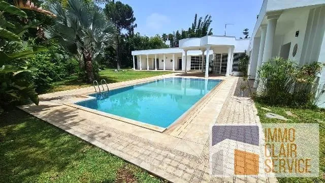 ( Réf: 15403) Villa bien située à louer (Souissi) - الرباط