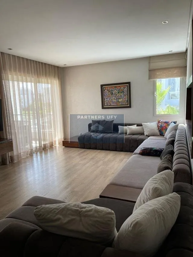 Appartement moderne  à louer  vide sur Bouskoura Golf City. - بوسكورة (3)