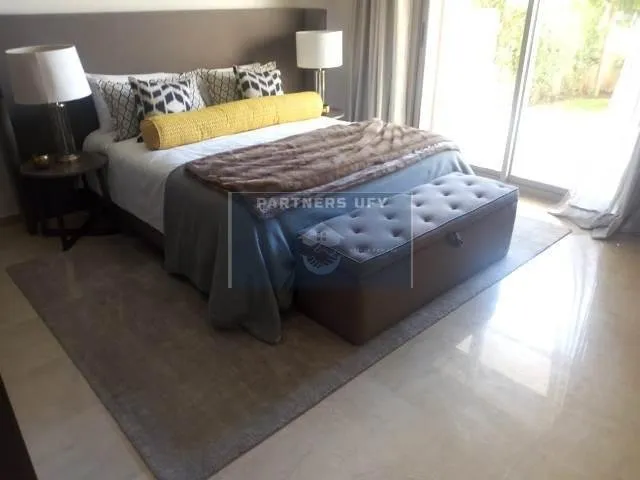 Rez-de-Jardin Élégant avec Espaces Extérieurs Enchantés en plein Bouskoura VILLE VERTE. - بوسكورة (3)