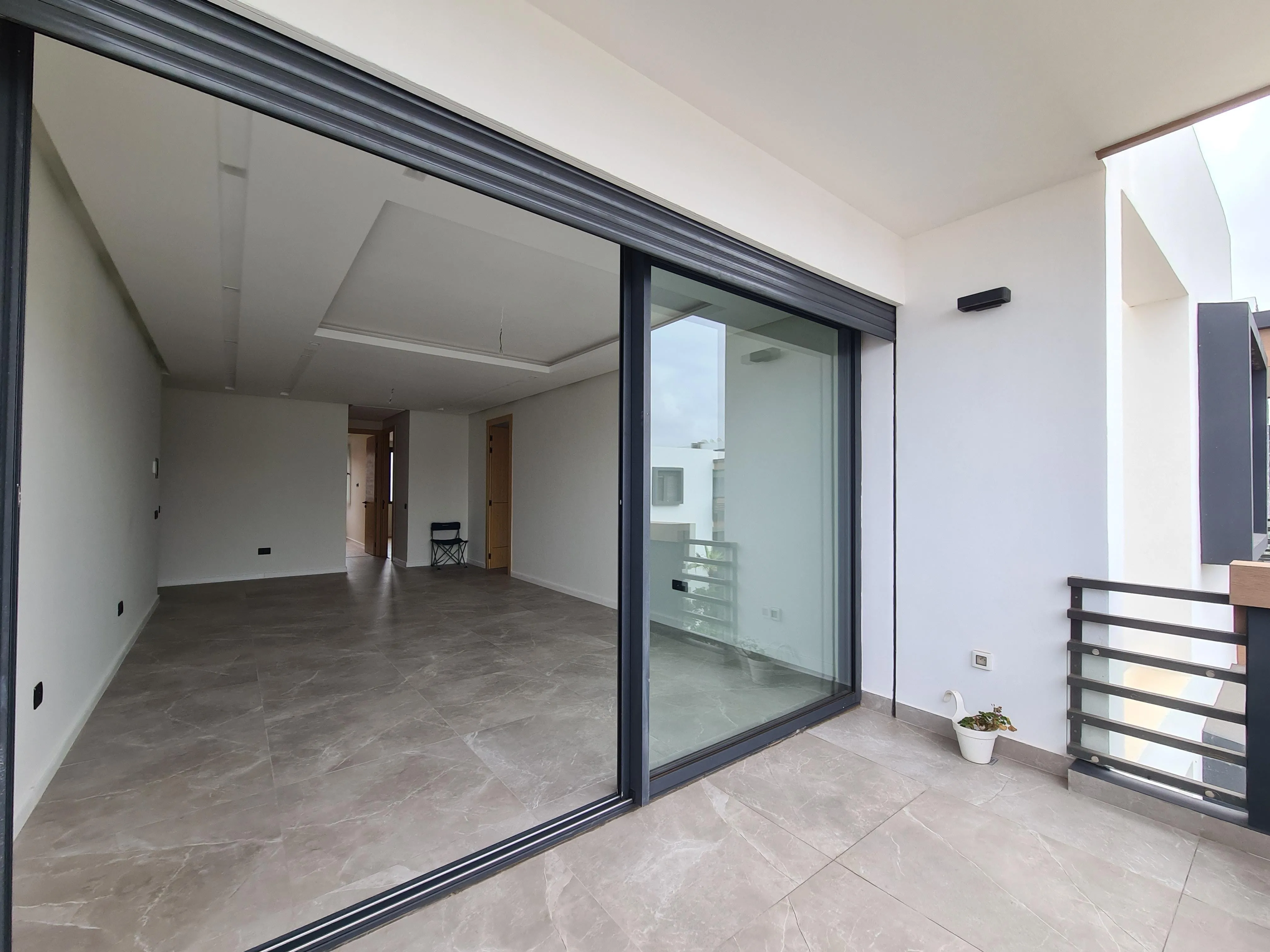 Appartement de standing neuf à louer meublé - الدار البيضاء
