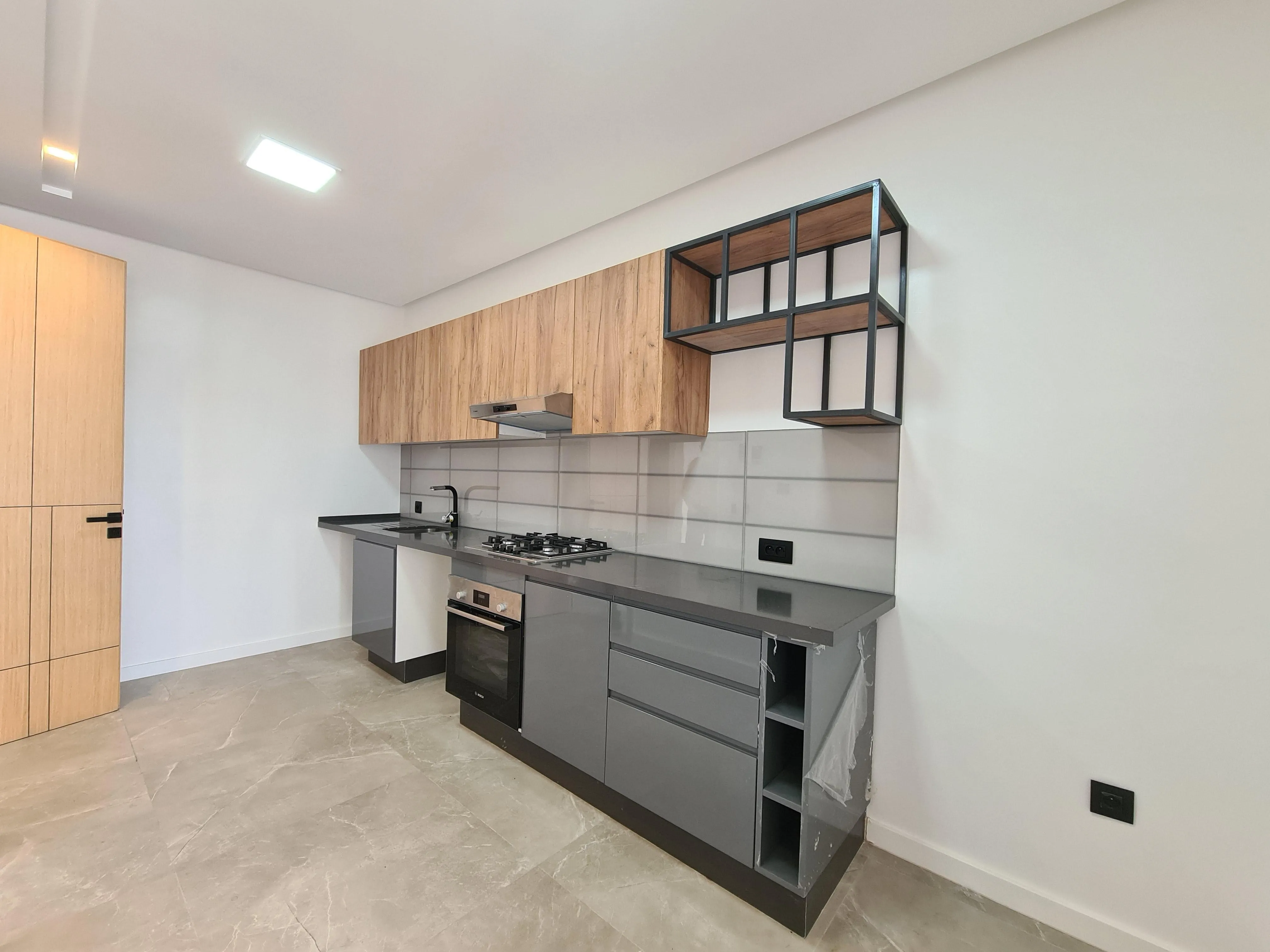Appartement de standing neuf à louer meublé - الدار البيضاء (4)
