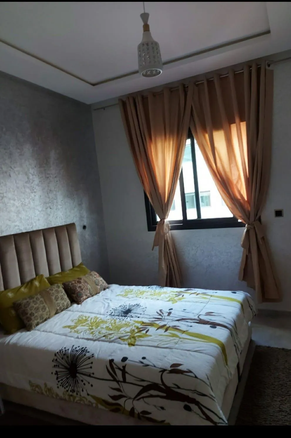 Bel appartement 2 chambres meublé à Bouskoura - بوسكورة