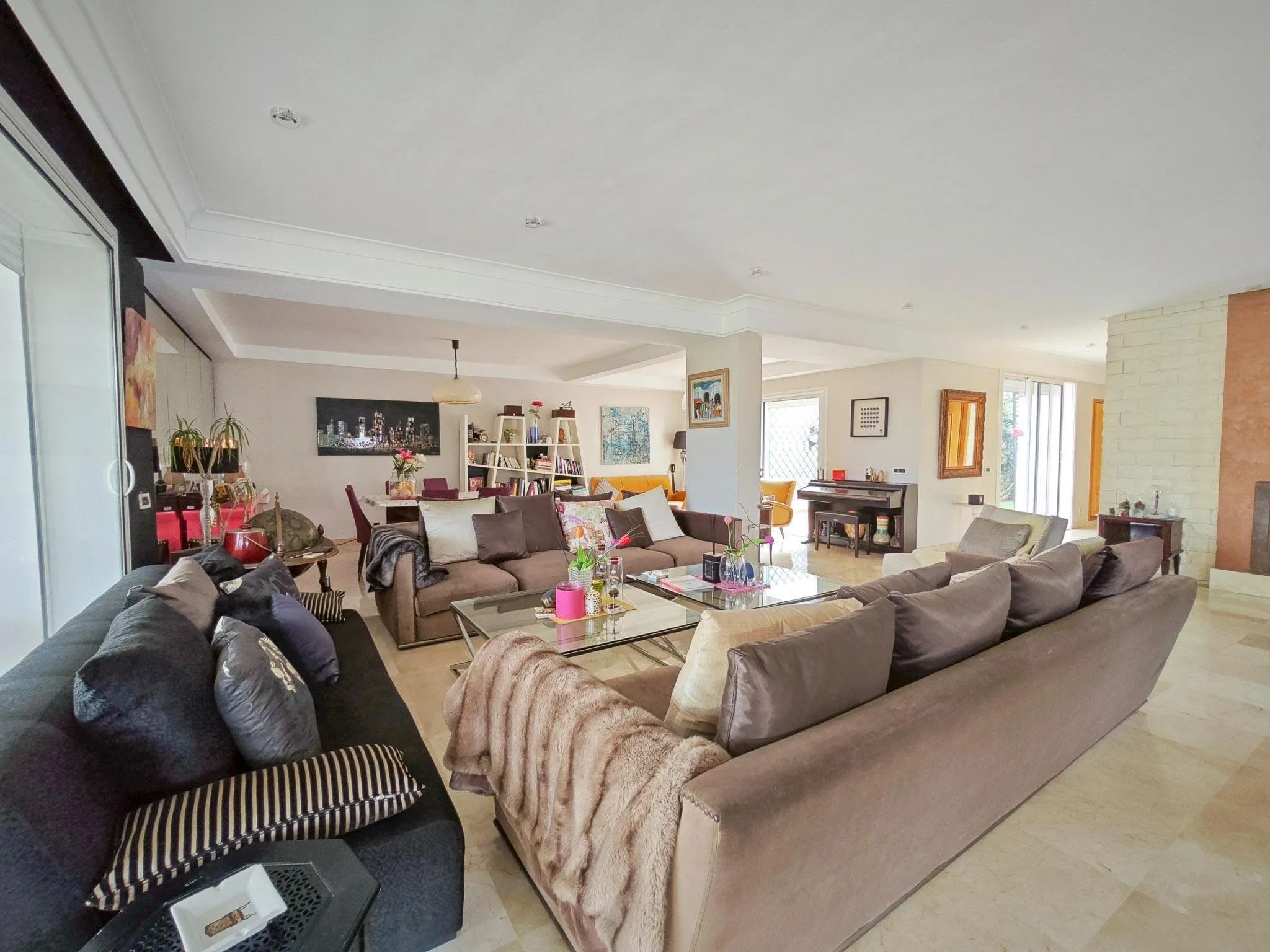 Villa d'exception en résidence de prestige. - الدار البيضاء (2)