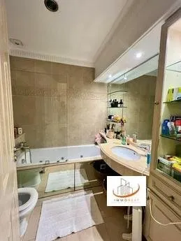 Racine, location d’un très bel Appartement meublé avec TERRASSE 1 CH - الدار البيضاء (3)