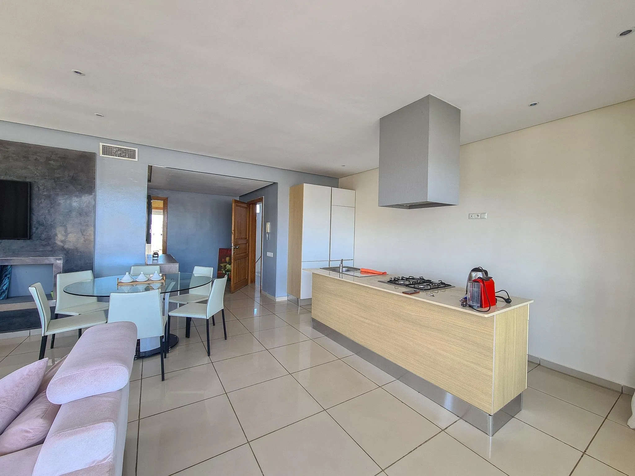 Appartement ensoleillé, en résidence sécurisée. - الدار البيضاء (3)