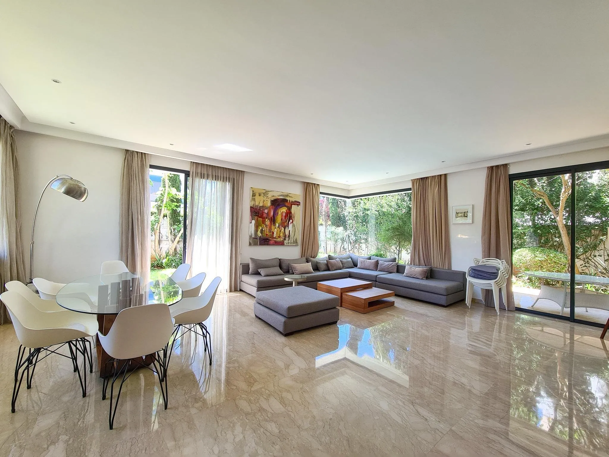 Villa de Luxe Entièrement Meublée à Dar Bouazza - الدار البيضاء (3)