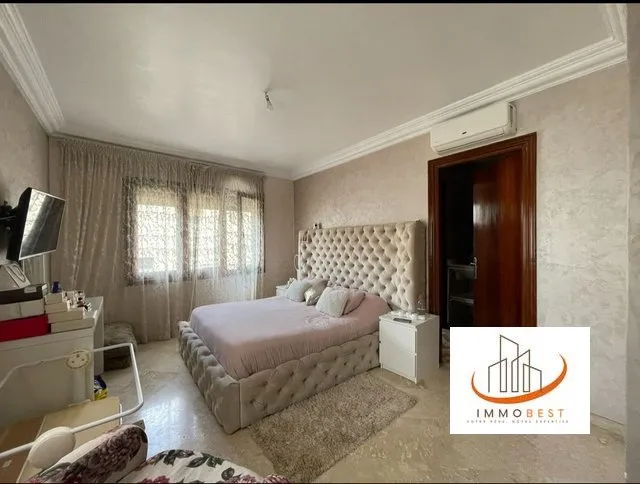 Racine, bel appartement avec terrasse, meublé en location 3 CH - الدار البيضاء (4)