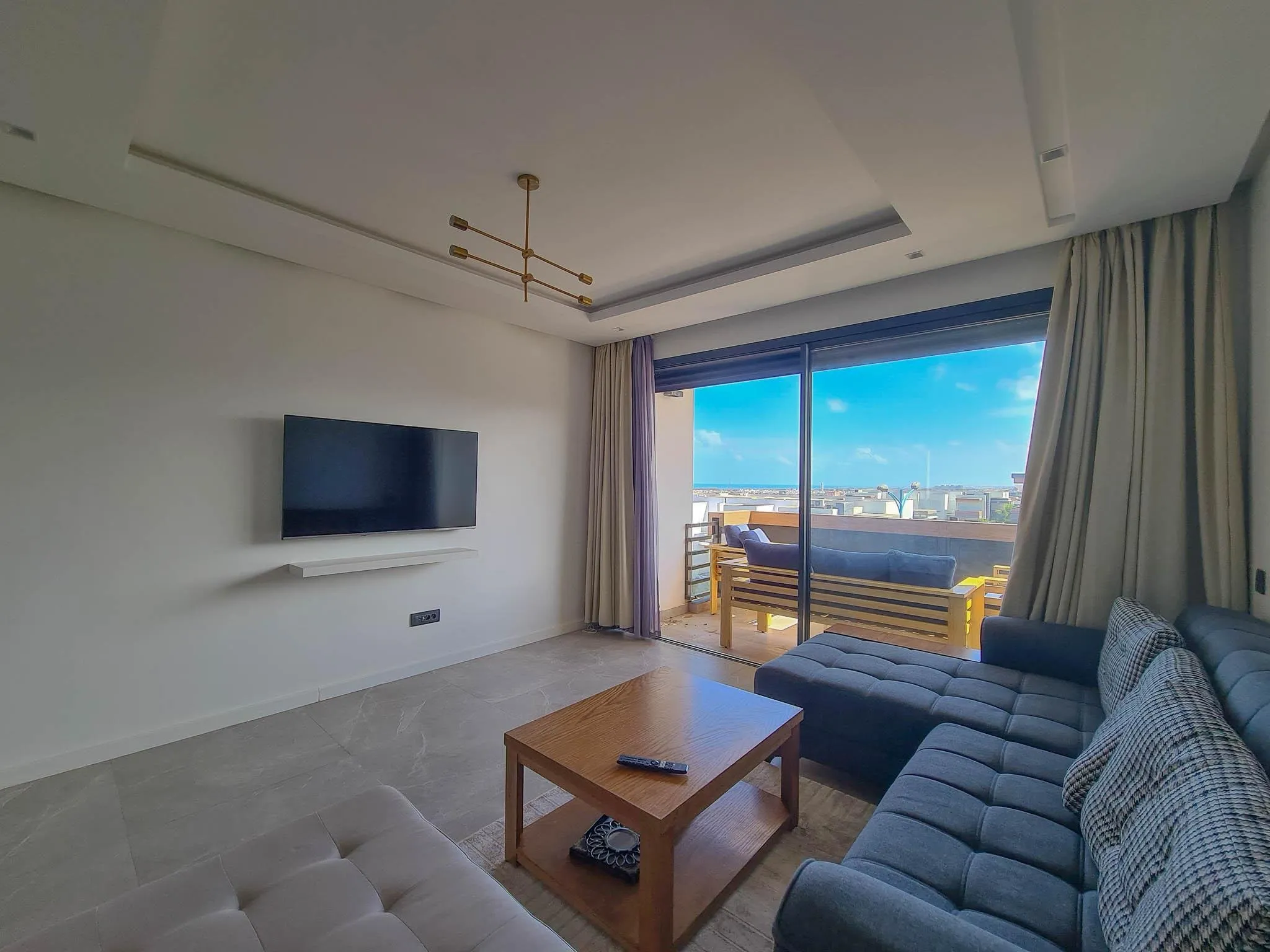 Appartements 2 chambres meublé  Vert marine - الدار البيضاء (3)