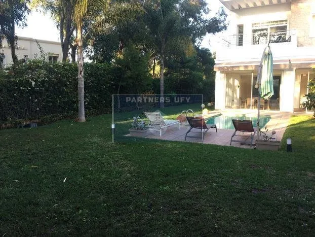 Jolie villa a la location dans une résidence fermée et sécurisée - بوسكورة