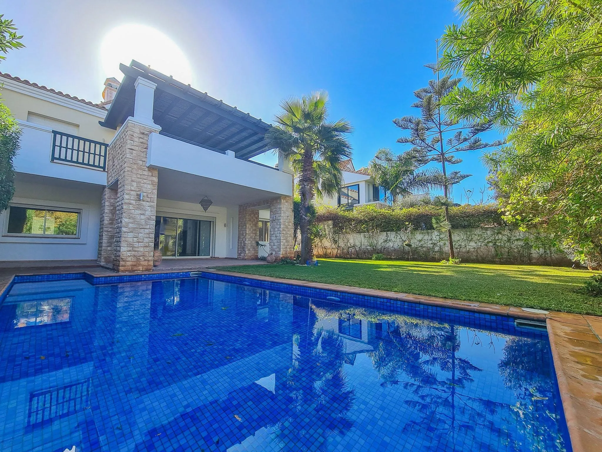 Villa en résidence sécurisée aux jardin de l'Océan - الدار البيضاء
