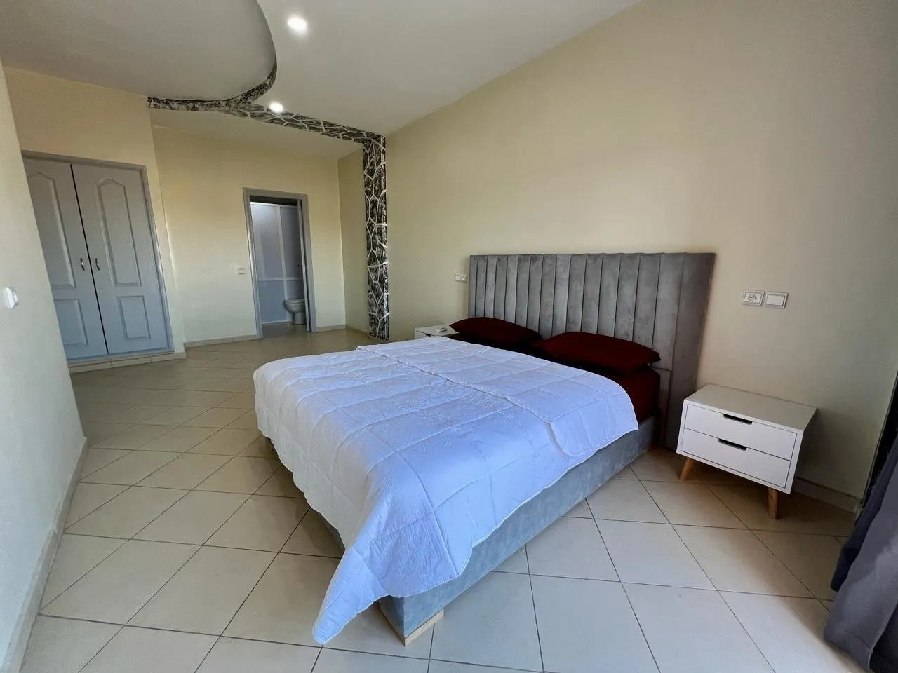 Appartement à côté la gare du train centre de Gueliz - مراكش