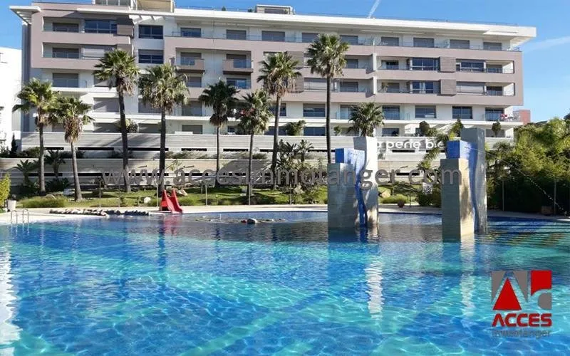 SPACIEUX APPAREMENT MEUBLE A LA PERLE BLEUE - طنجة (2)