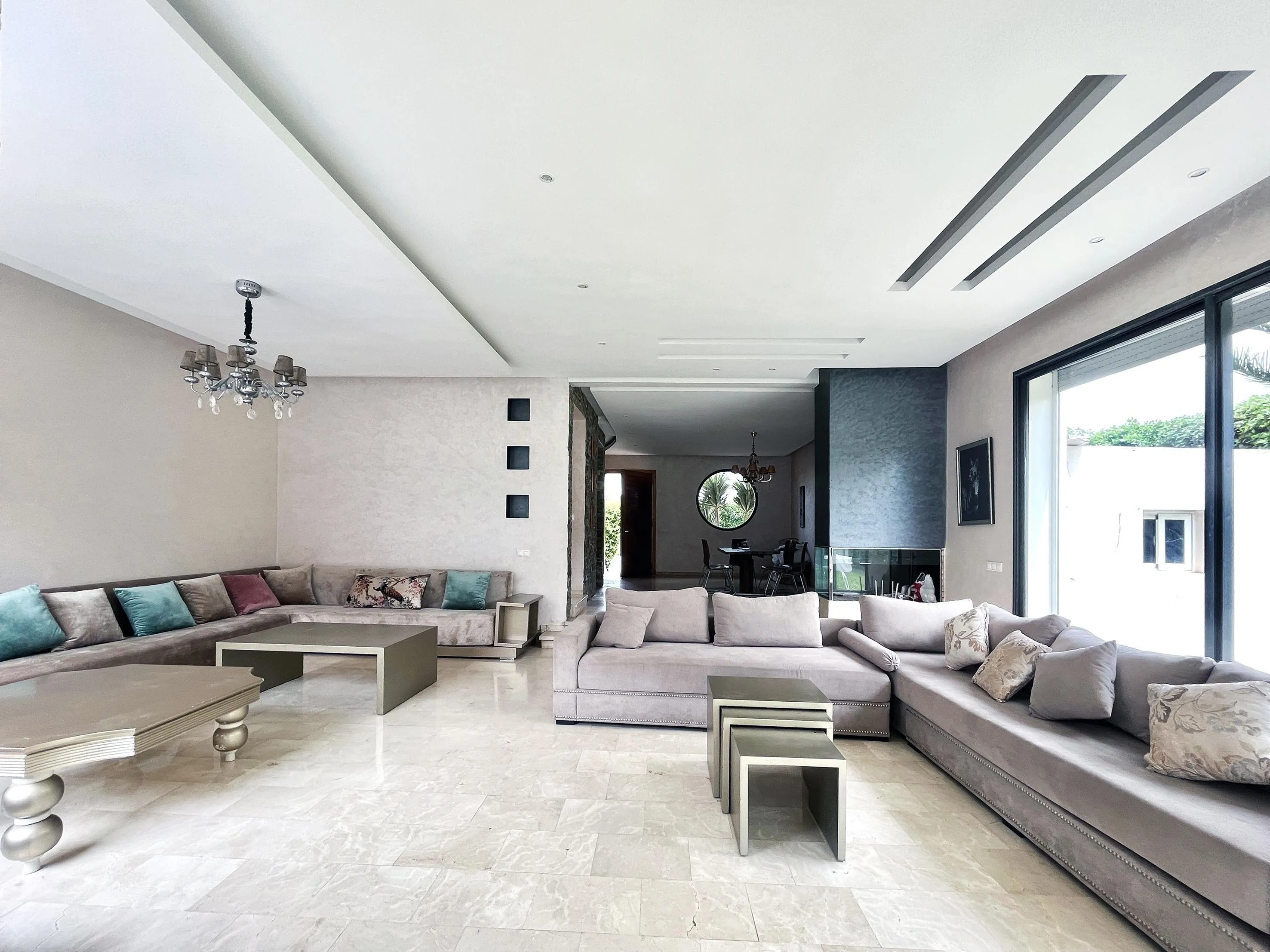 Villa meublée de 3 Chambres avec piscine. - الدار البيضاء (3)