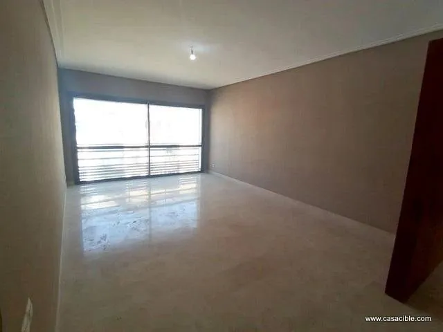 Maarif : appartement vide 130m² 3 chambres. - الدار البيضاء